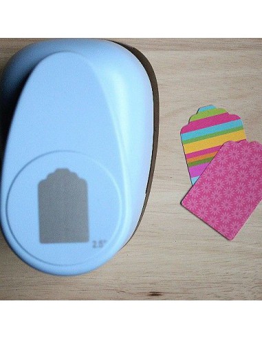 Troqueladora con forma de etiquetas