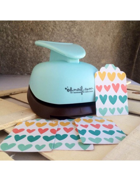 Troqueladora con forma de etiquetas