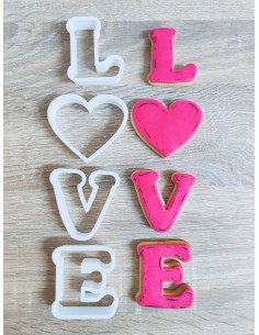 Cortador LOVE para galletas