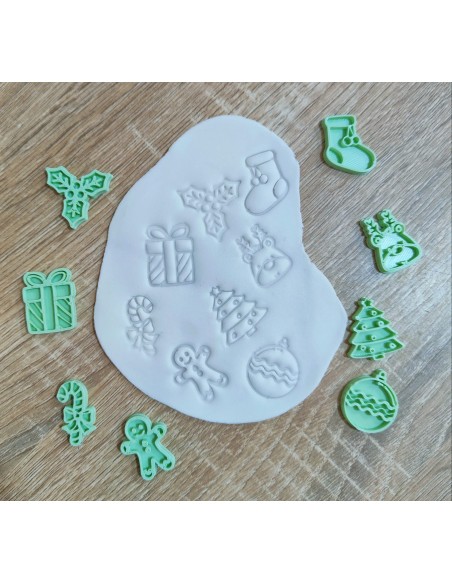 8 Mini Cortadores con marcador Navidad