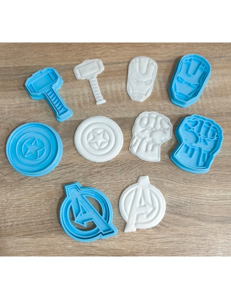 Set Cortadores + marcadores Super Héroes